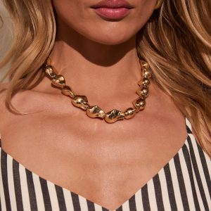 Samarie Baroque Pearl Necklace