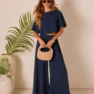 Island Sway Pleated Blouse