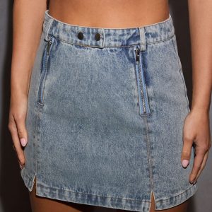 Arlin Zipper Accent Denim Mini Skirt