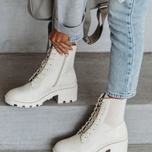 Willa Heeled Lace Up Boot